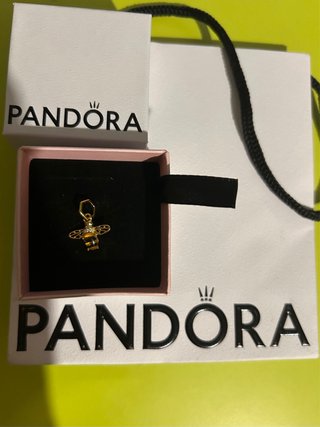 Charm Abeja Pandora Oro 14K