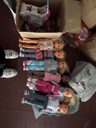 Urge: Lote de 6 Muñecas Nancy con Accesorios
