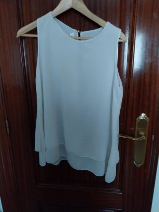 Blusa Blanca Sin Mangas