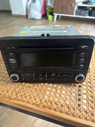 Radio original Volkswagen – Funciona correctamente