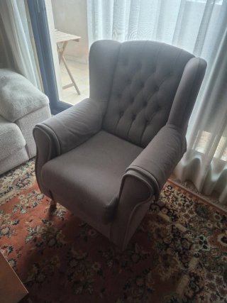 Sillón Orejero Gris