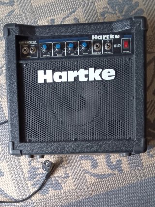 Amplificador de Bajo eléctrico Hartke