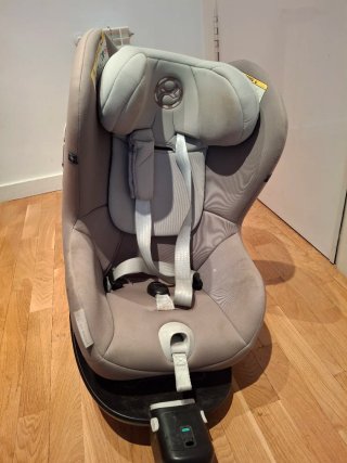Silla de coche Cybex Sirona M2 i-Size + Base M