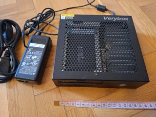 Digital Engine DE2700 - fanless  industrial PC