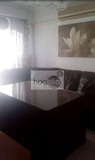 Piso en alquiler en Puerta Carmona-Puerta Osario-Amador de los Ríos en Sevilla