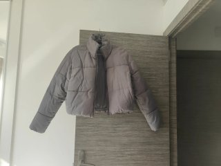 Plumas Zara Gris