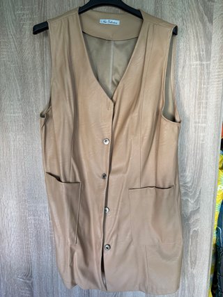 Chaleco Beige Efecto Piel