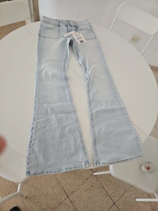 Pantalón Acampanado Tiro Alto