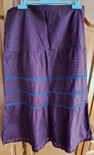 Falda Midi Morada Talla 36 algodón
