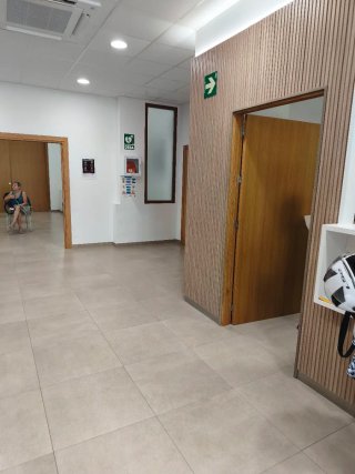 Se realiza trabajos de pintura fontanería