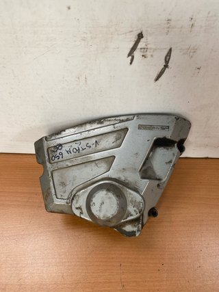 Tapa piñón Suzuki V-Strom 650 06