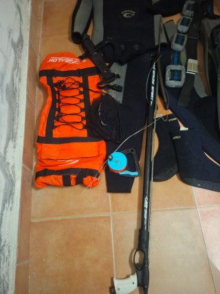 Equipo de Pesca Submarina y Buceo