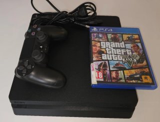 PS4 (PlayStation 4) Slim 500GB