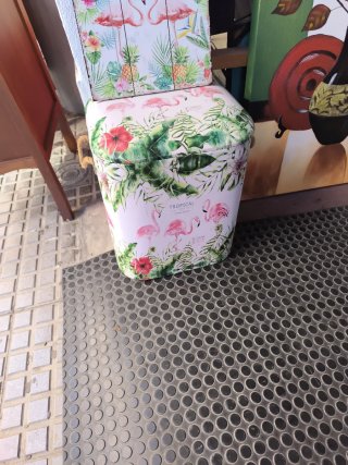 Puff con Estampado de Flamencos
