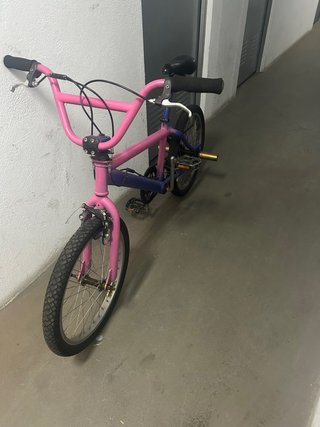 Bicicleta BMX Rosa y Azul