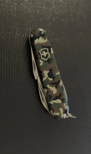 Navaja Multiusos Victorinox Camuflaje