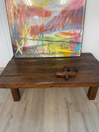 Mesa de Centro Artesanal de Madera