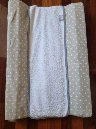 Cambiador para bebé con funda