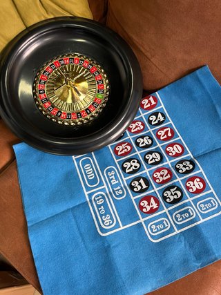 Ruleta de Casino con Tapete