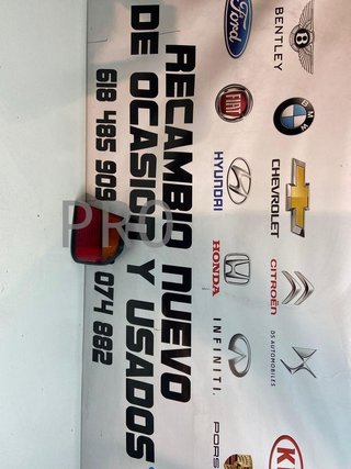 Nissan primera piloto trasero derecho