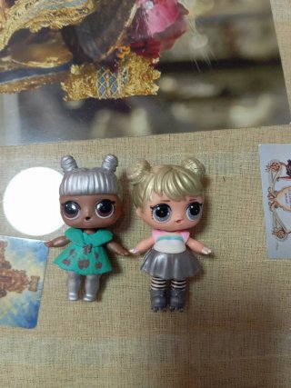 2 Muñecas LOL Surprise