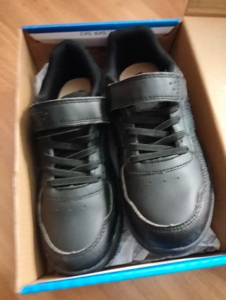 Zapatillas Joma Niño Negras talla 33