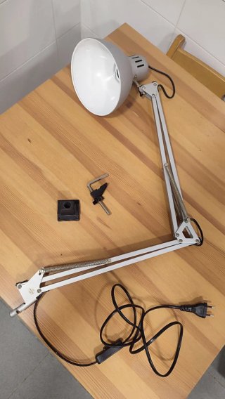 Lámpara flexo de escritorio IKEA TERTIAL