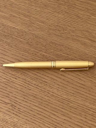 Penna anno 2000 NYPD A.Zerykier colore oro
