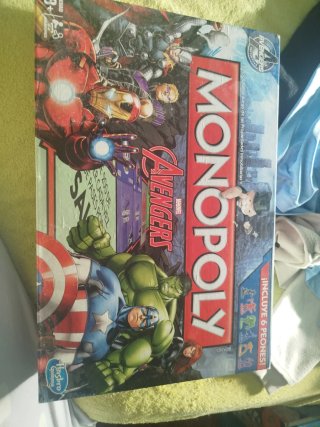 Juego de Mesa Monopoly Avengers
