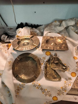 Set de 4 Ceniceros de Latón