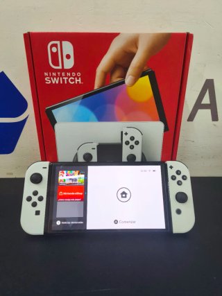 Nintendo Switch OLED 64GB