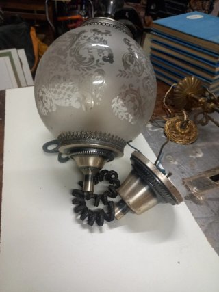 Lámpara de Techo Antigua con Globo y bombilla orig
