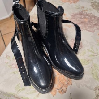 Botas de agua negras brillo talla 38