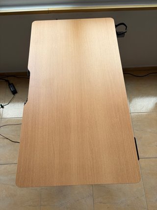 Mesa de escritorio elevable 110 × 60 cm
