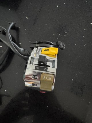 Mando de luces e intermitentes para moto