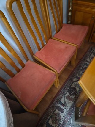 Mesa de Comedor de Madera y 6 sillas