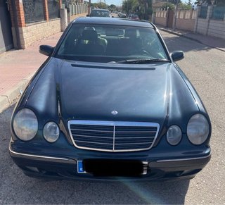 Mercedes-Benz Clase E 2000