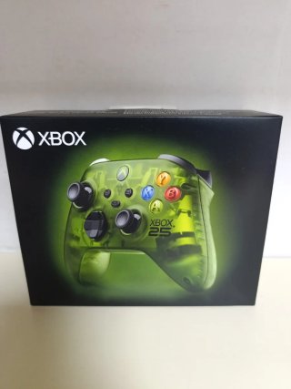 Mando Xbox 25 Aniversario