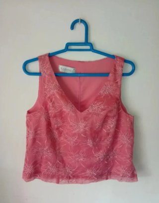 Traje top y falda rosa Tapioca T48