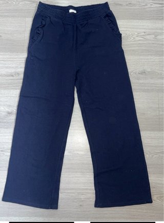 Pantalón azul de corte recto