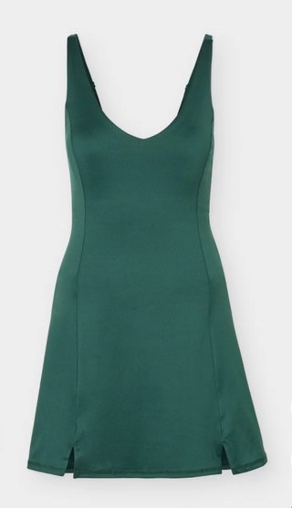 Vestido deportivo verde para tenis o pádel