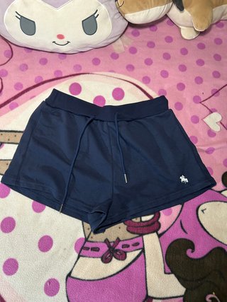 Pantalón corto deportivo azul