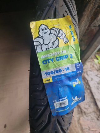 Neumático Michelin City Grip 2 100/80-16
