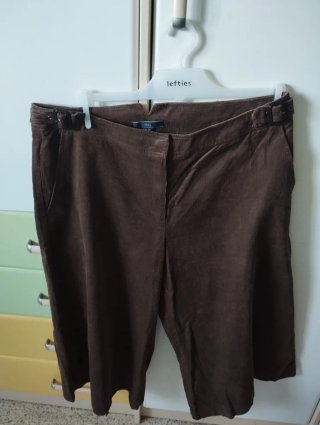 Pantalones de pana marrones Mango