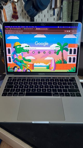 MacBook Pro 13 (2017) con Touch Bar