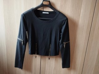 Jersey Negro con Cremalleras