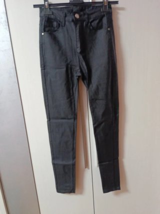 Pantalón Negro