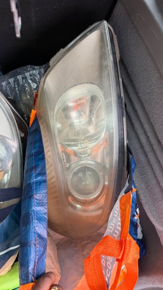 Faro Renault Scenic 2006 con centralita de xenón