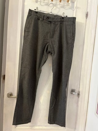 Pantalón Gris