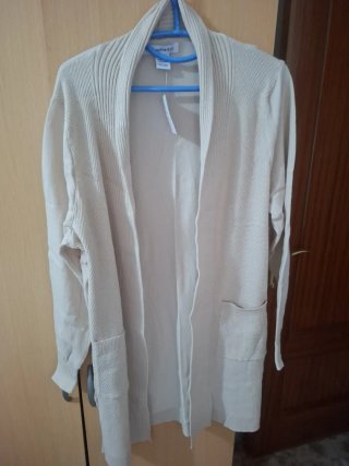 Cárdigan Laura Scott Beige